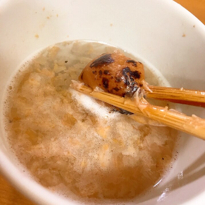 風邪予防に★焼き梅干しのおかかスープ